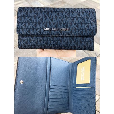 michael kors jet set wallet navy|Michael Kors large trifold wallet.